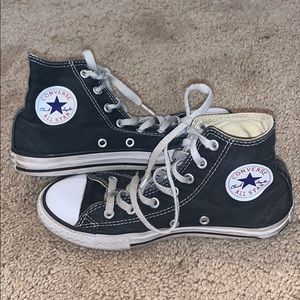 Black high top converse